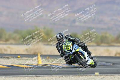 media/Dec-08-2024-CVMA (Sun) [[267e5a7075]]/Race 2-Amateur Supersport Open/